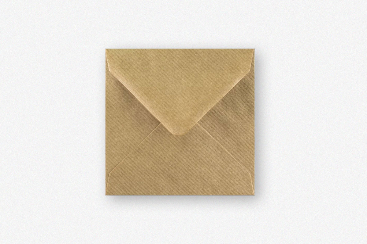 Kraft envelop vierkant